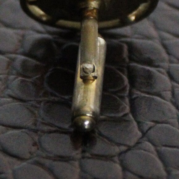 Jade Oval Gold Tone Vintage Cuff Links - Picture 8 of 8